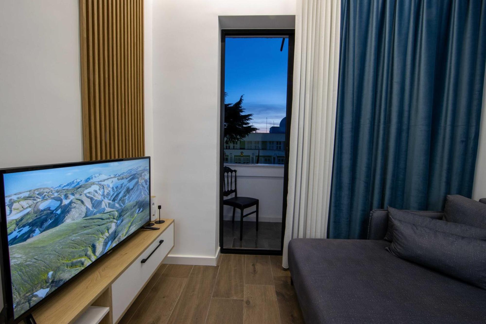 Niki'S Apartments 티라나 외부 사진